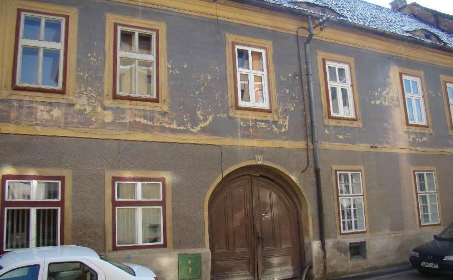 Boem 2 Sibiu Old Town Apartment Luaran gambar